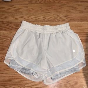 AVIA white gym shorts size XS